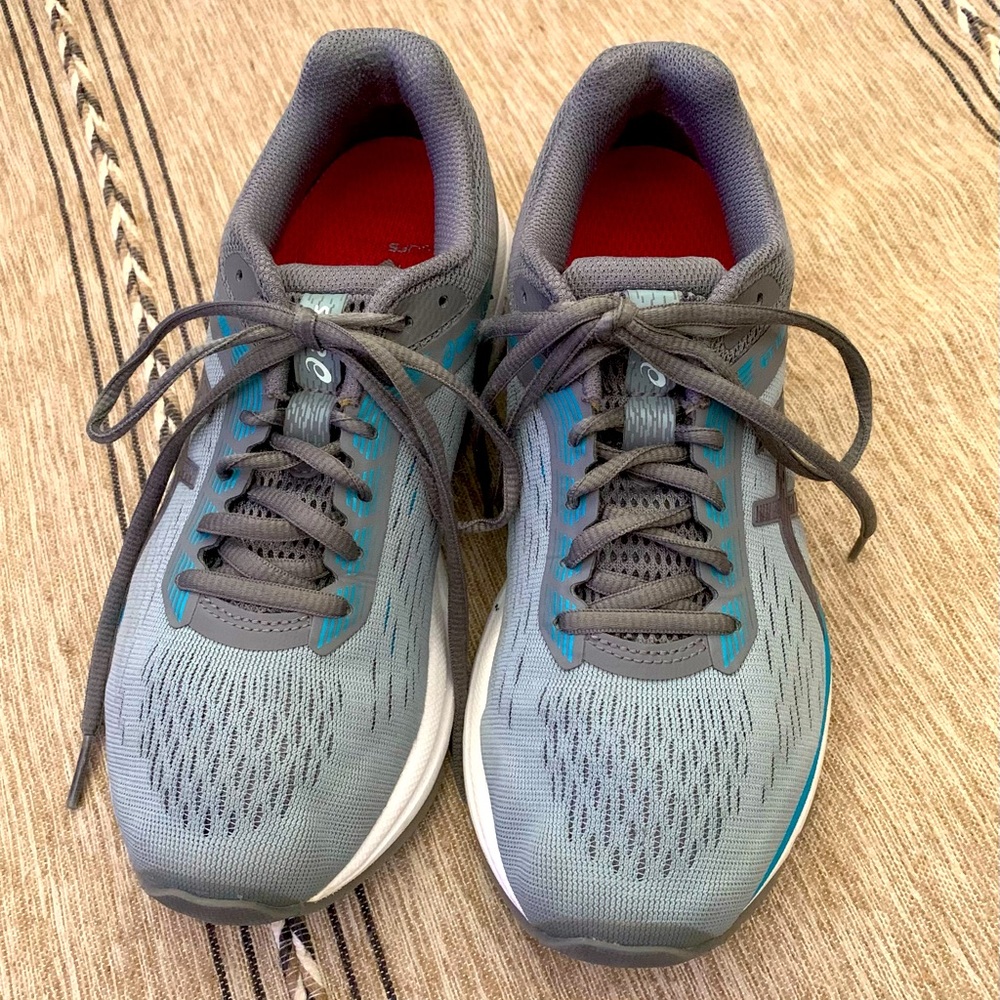 Asics Duomax with FlyteFoam running shoes